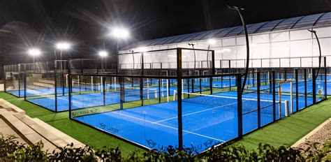 Padel Clubs in Camerano 